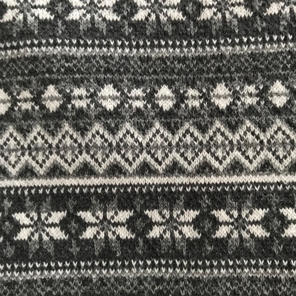 A FarWest grey and white knitted top - Picture 2 of 7